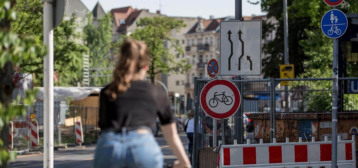 Gefahrenstelle Baustelle Gefahrenstelle Baustelle